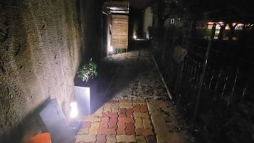 Enceinte de lâhĂ©bergement