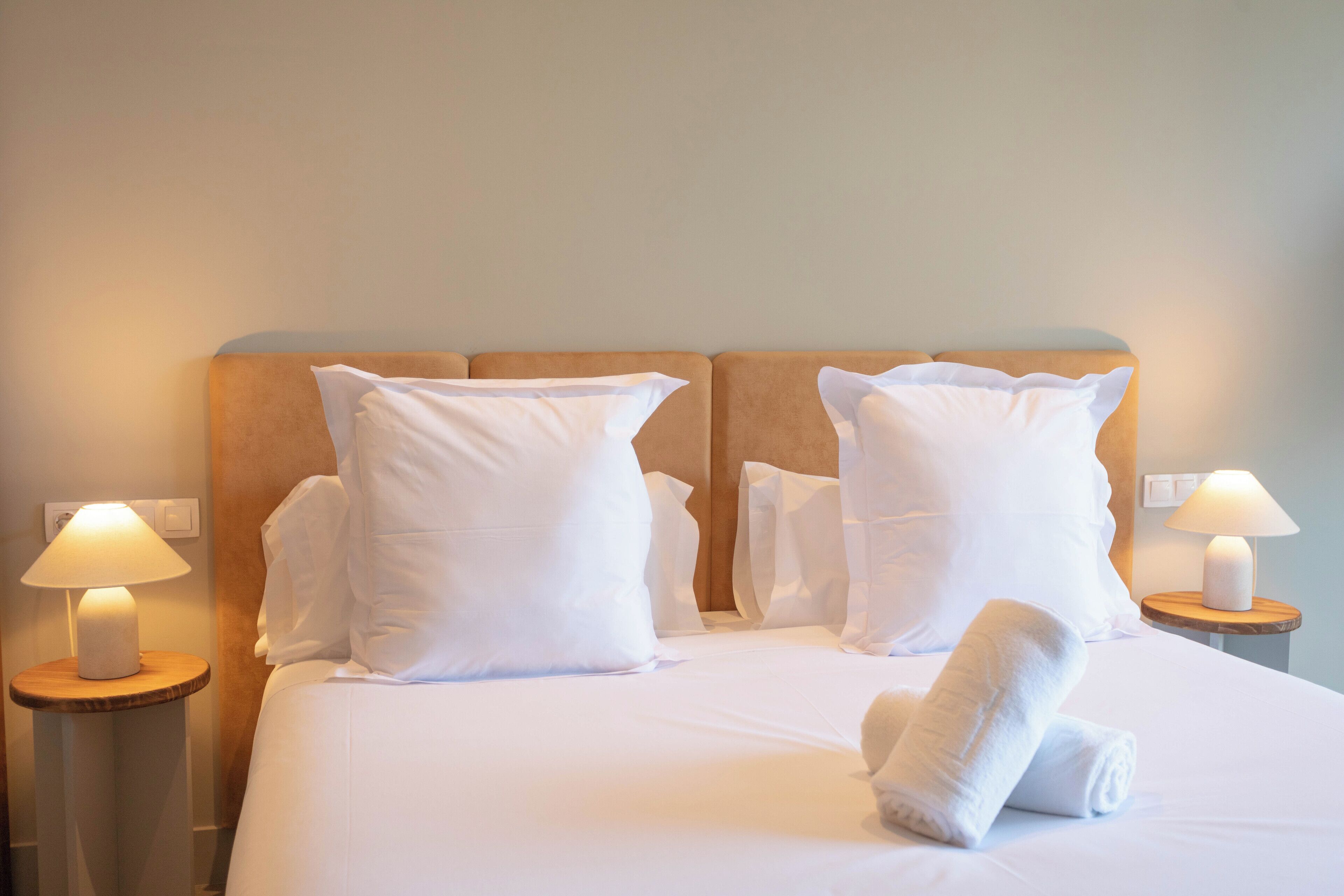 In-room safe, free WiFi