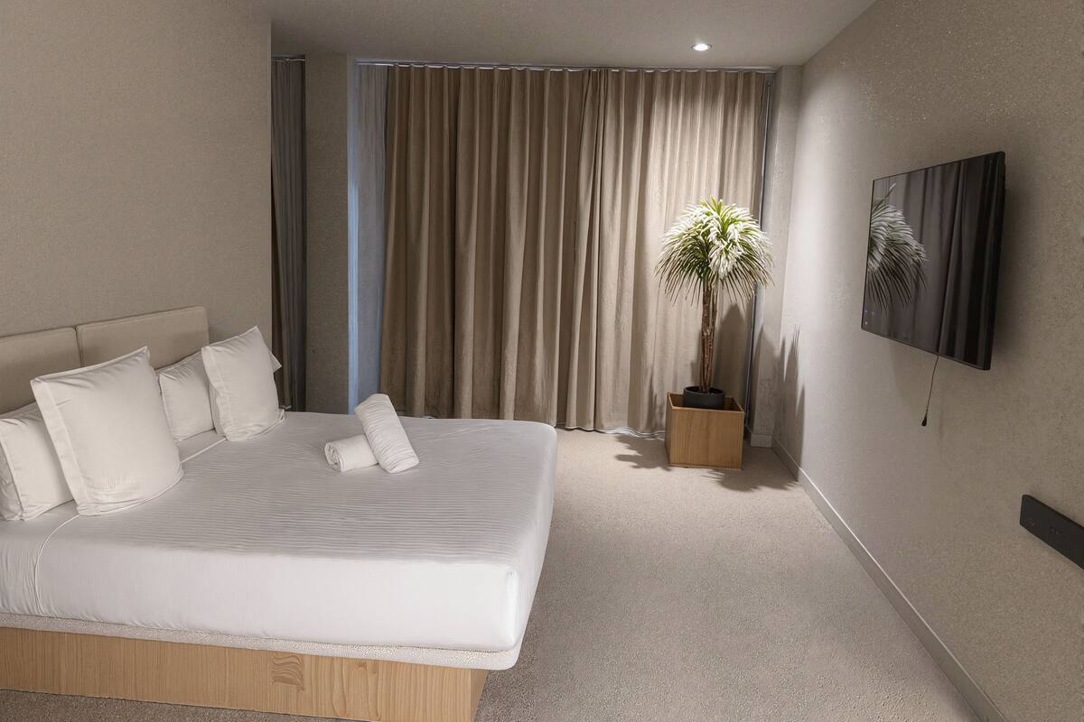 Kamar Double Basic | Brankas dan Wi-Fi gratis