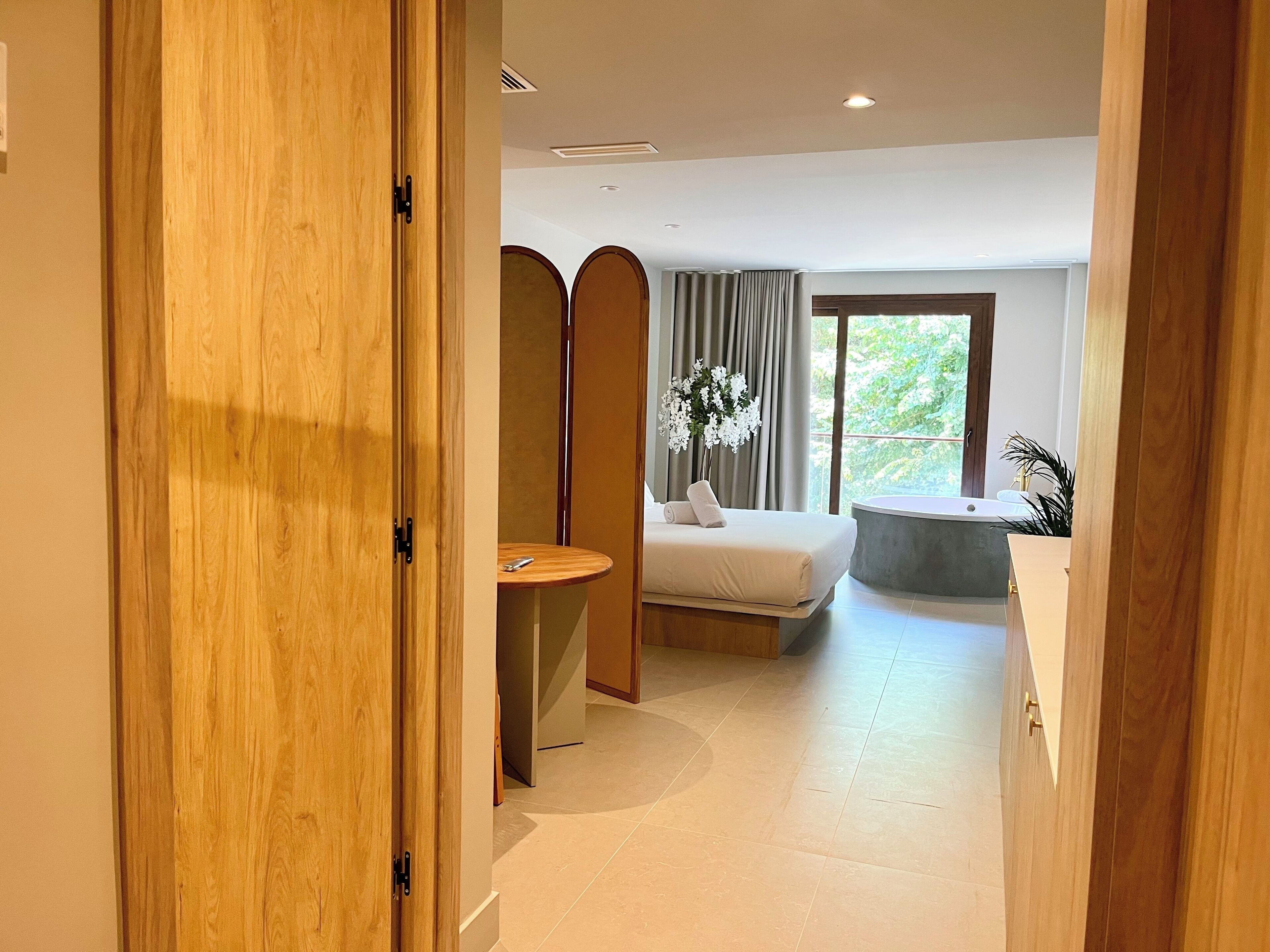 Kamar Double, pemandangan kota | Brankas dan Wi-Fi gratis