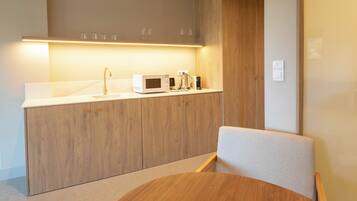 Deluxe Double Room, City View | In-room safe, free WiFi