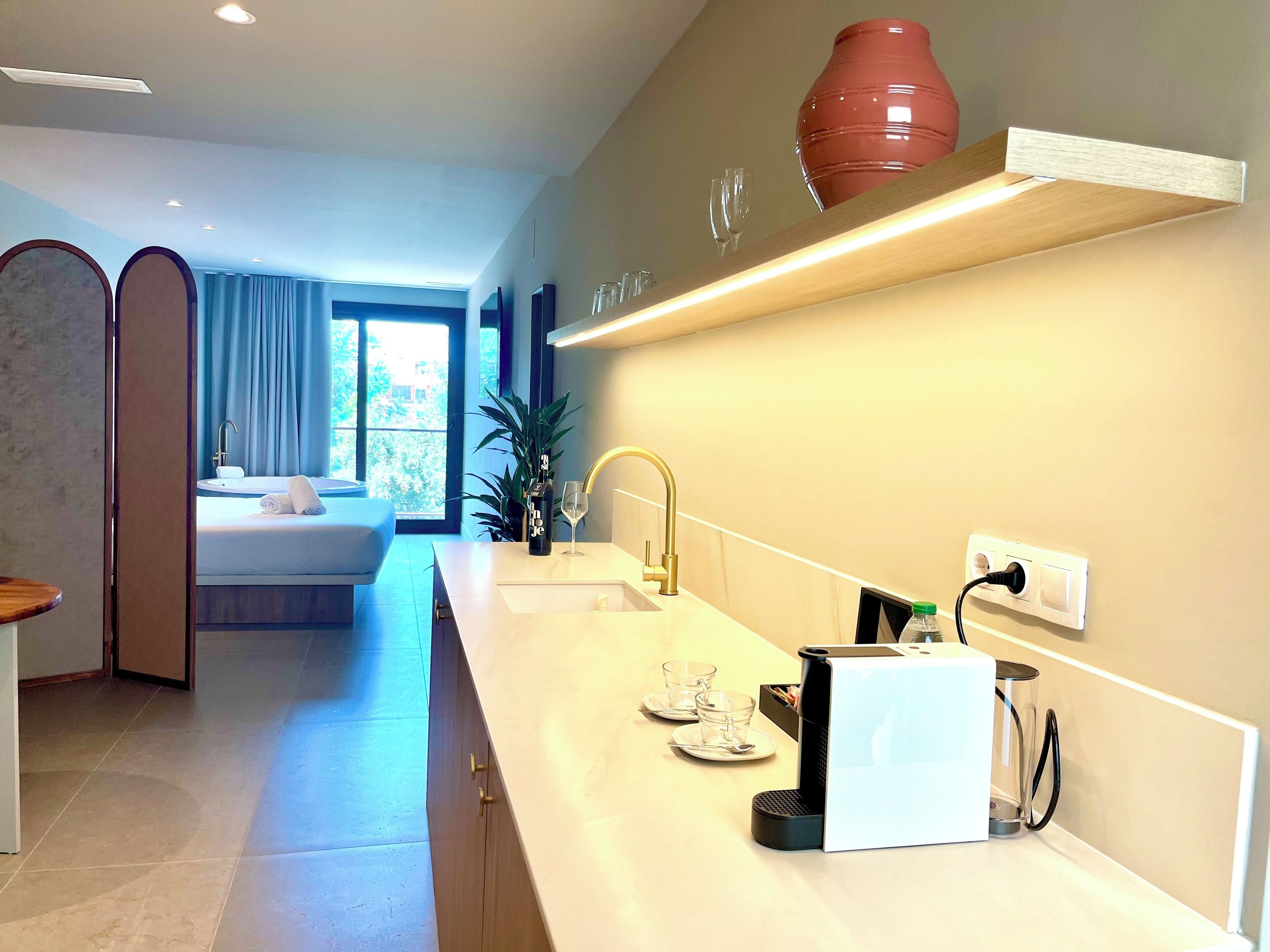 Double Room, City View | In-room safe, free WiFi