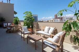 Penthouse Deluxe, sân hiên, quang cảnh thành phố | Hiên