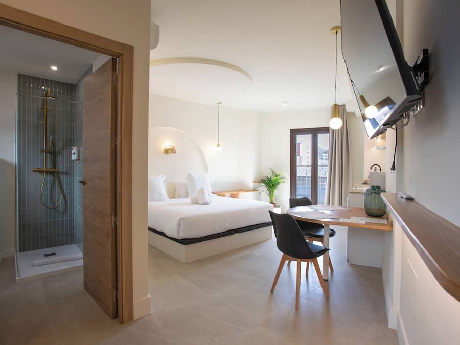 Quarto casal elite | Cofres nos quartos, Wi-Fi de cortesia