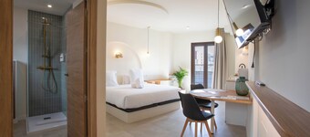 Reina Victoria Mercado