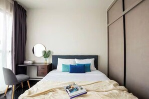 Chambre, vue ville | Coffres-forts dans les chambres, décoration personnalisée