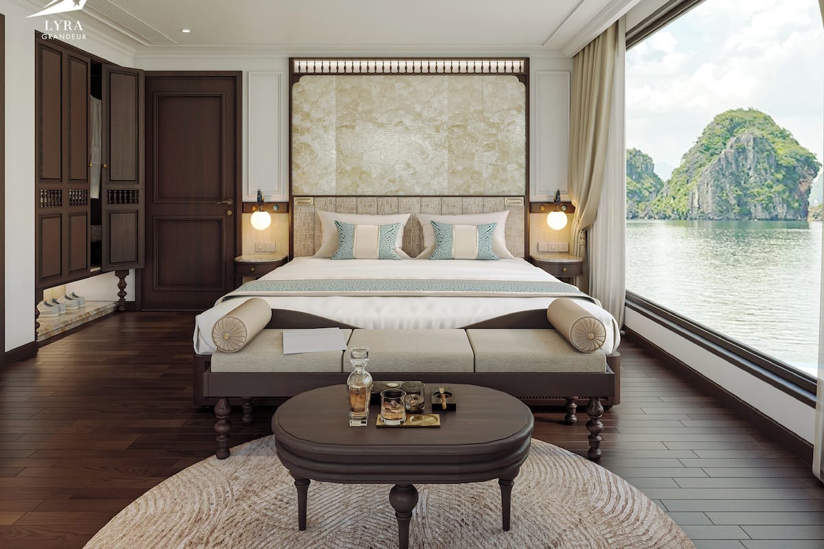 Elite Room, Ocean View | Desk, laptop workspace, soundproofing, iron/ironing board