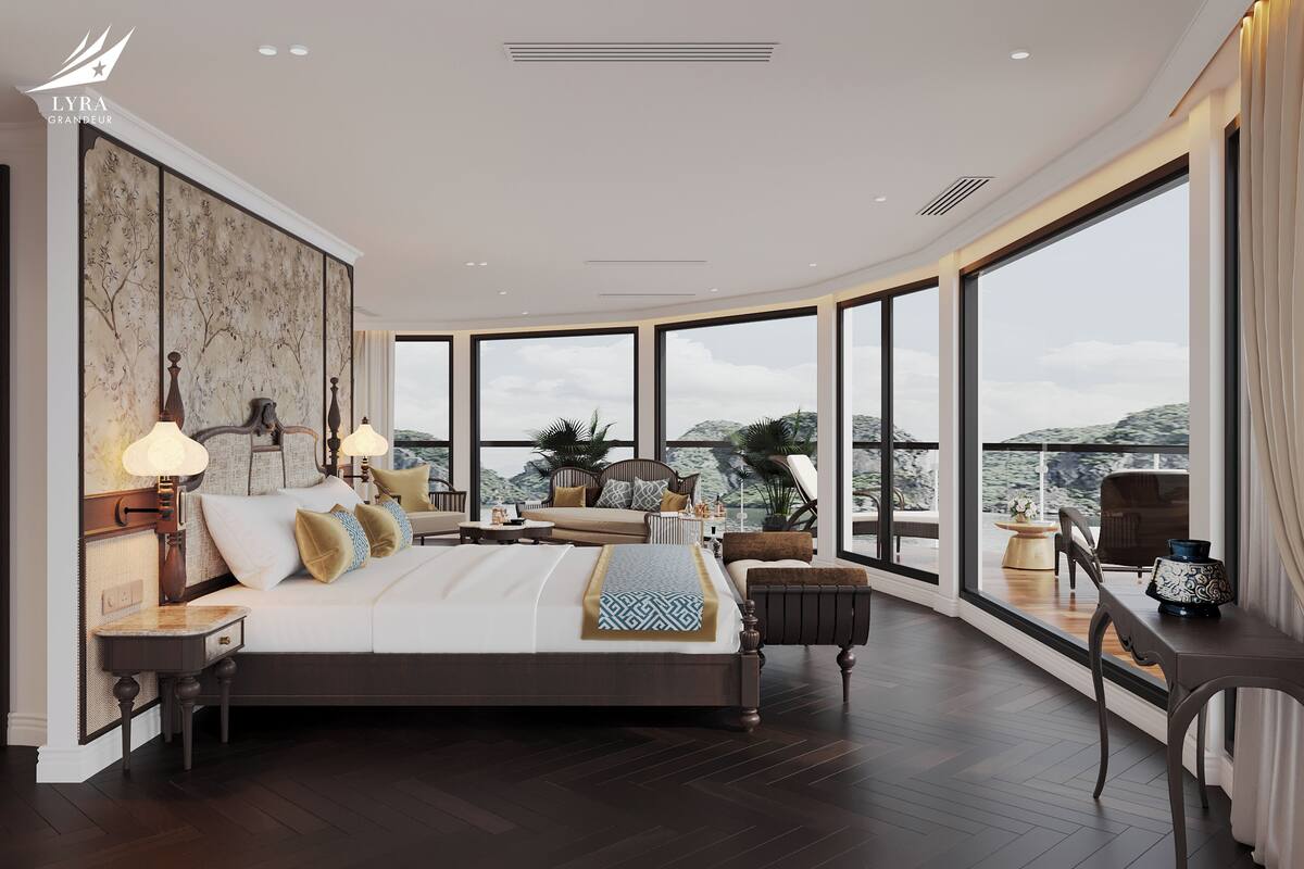 Presidential Room, Ocean View | Desk, laptop workspace, soundproofing, iron/ironing board