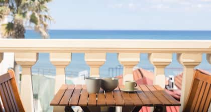 Manthos Beachfront Apartments