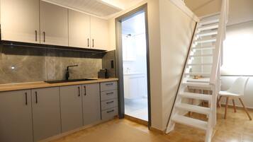 基础开间 | 熨斗/熨板、免费 WiFi