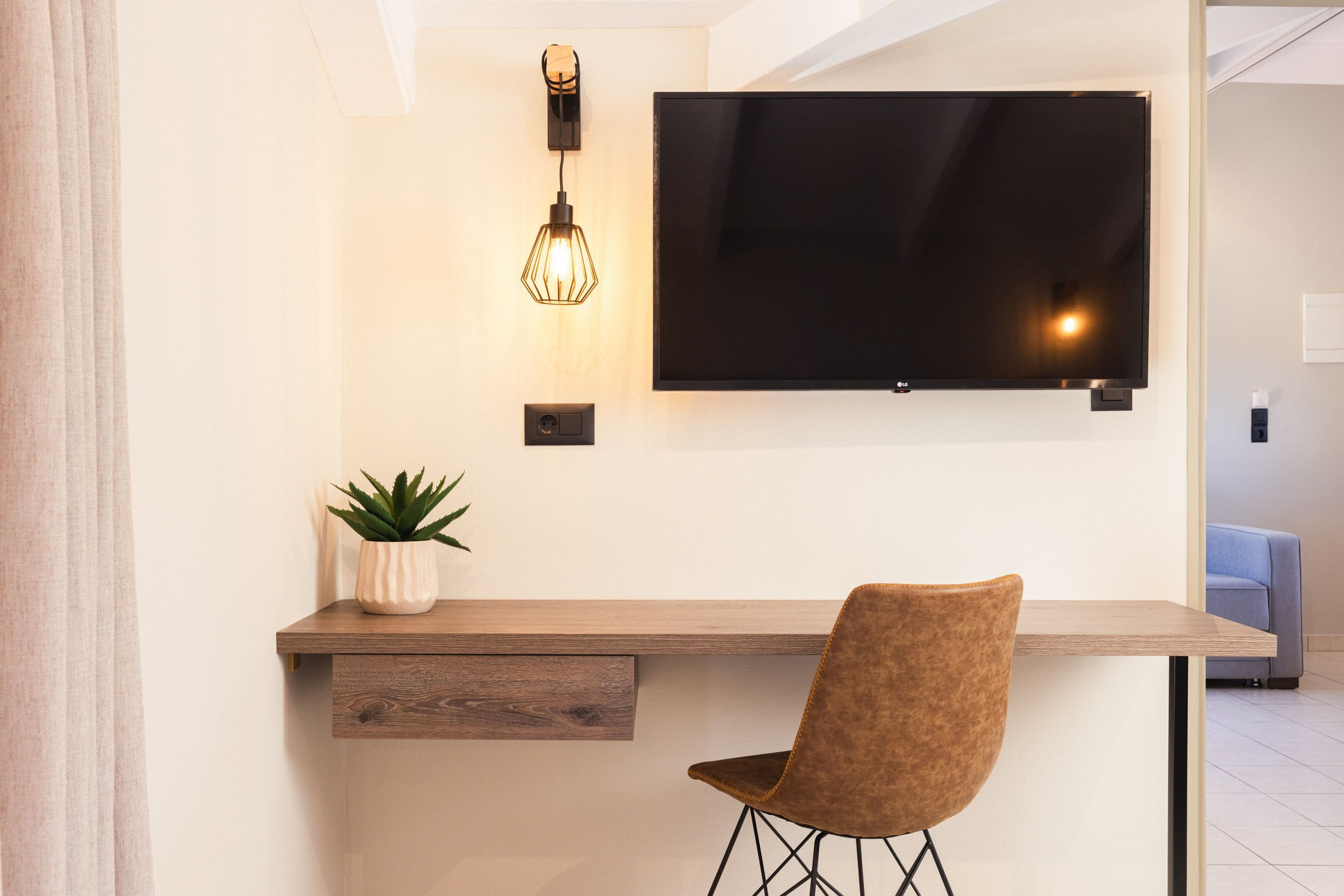 Ferros/tábuas de passar roupa, Wi-Fi de cortesia