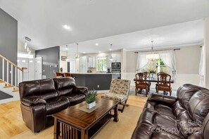 Televisor i llar de foc 