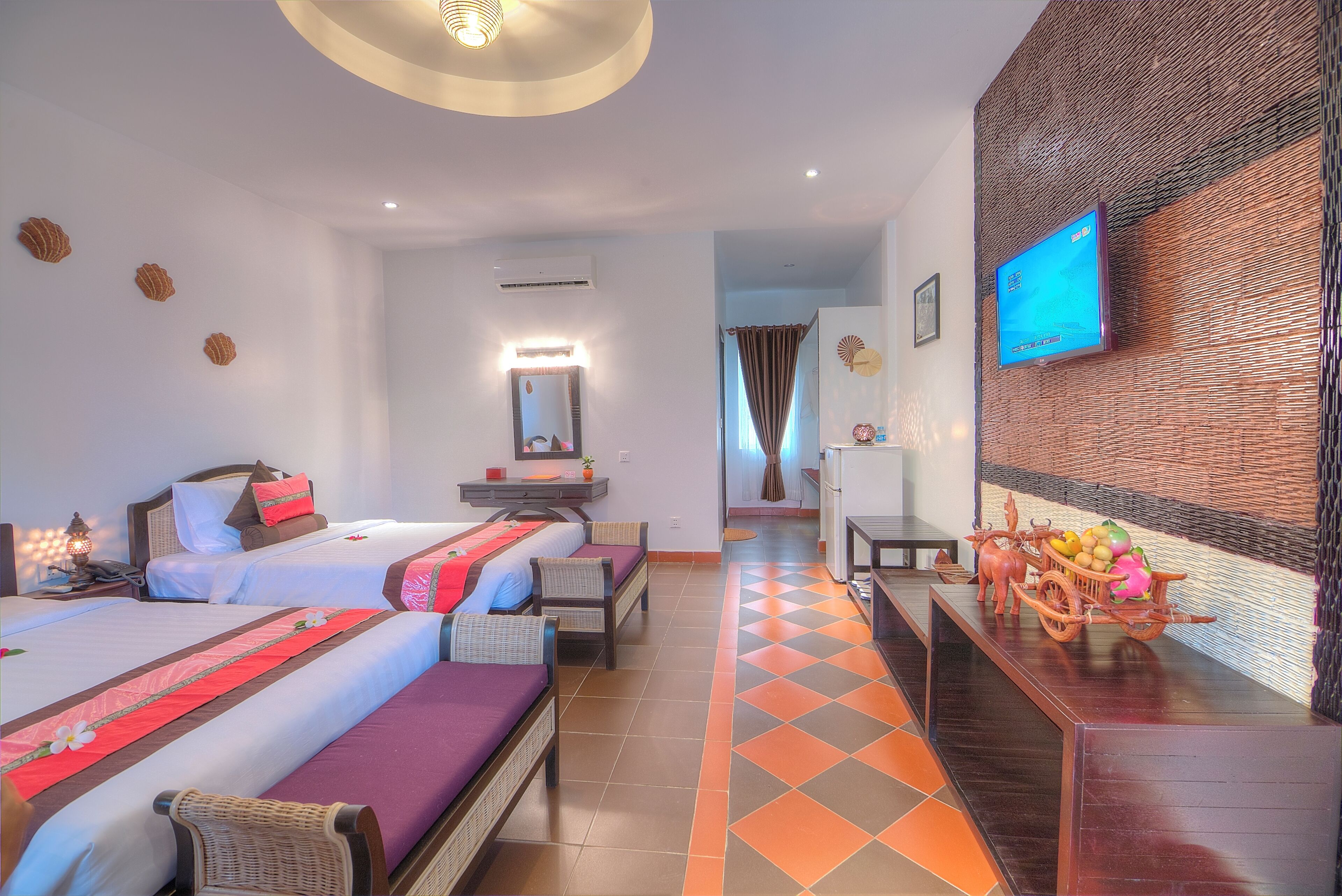 Family Room, Balcony, Garden View | Premium bedding, minibar, desk, bed sheets