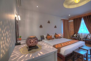 Deluxe Double Room, Balcony, Garden View | Premium bedding, minibar, desk, bed sheets - Kravan Siem Reap Boutique Villa (Siem Reap)