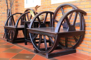 Computer monitors, printers - Kravan Siem Reap Boutique Villa (Siem Reap)