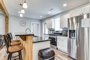 Fridge, microwave, oven, stovetop - 7BR Historic Estate | Weddings & Retreats (Coatesville)