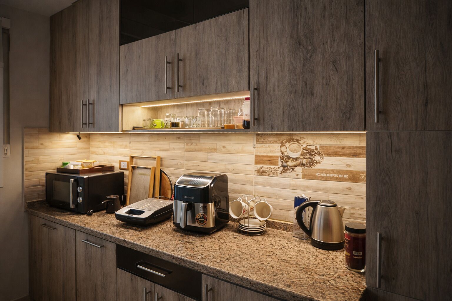 Microwave, oven, stovetop, dishwasher