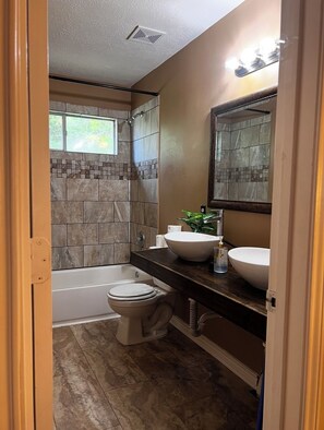 Towels, toilet paper