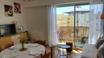 リビング エリア