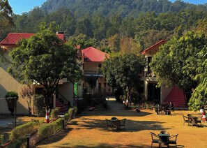 บริเวณภายนอก