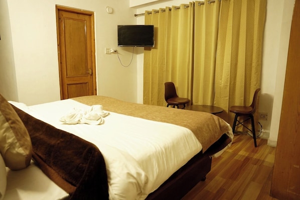 Habitación familiar | Camas extra, wifi gratis y ropa de cama