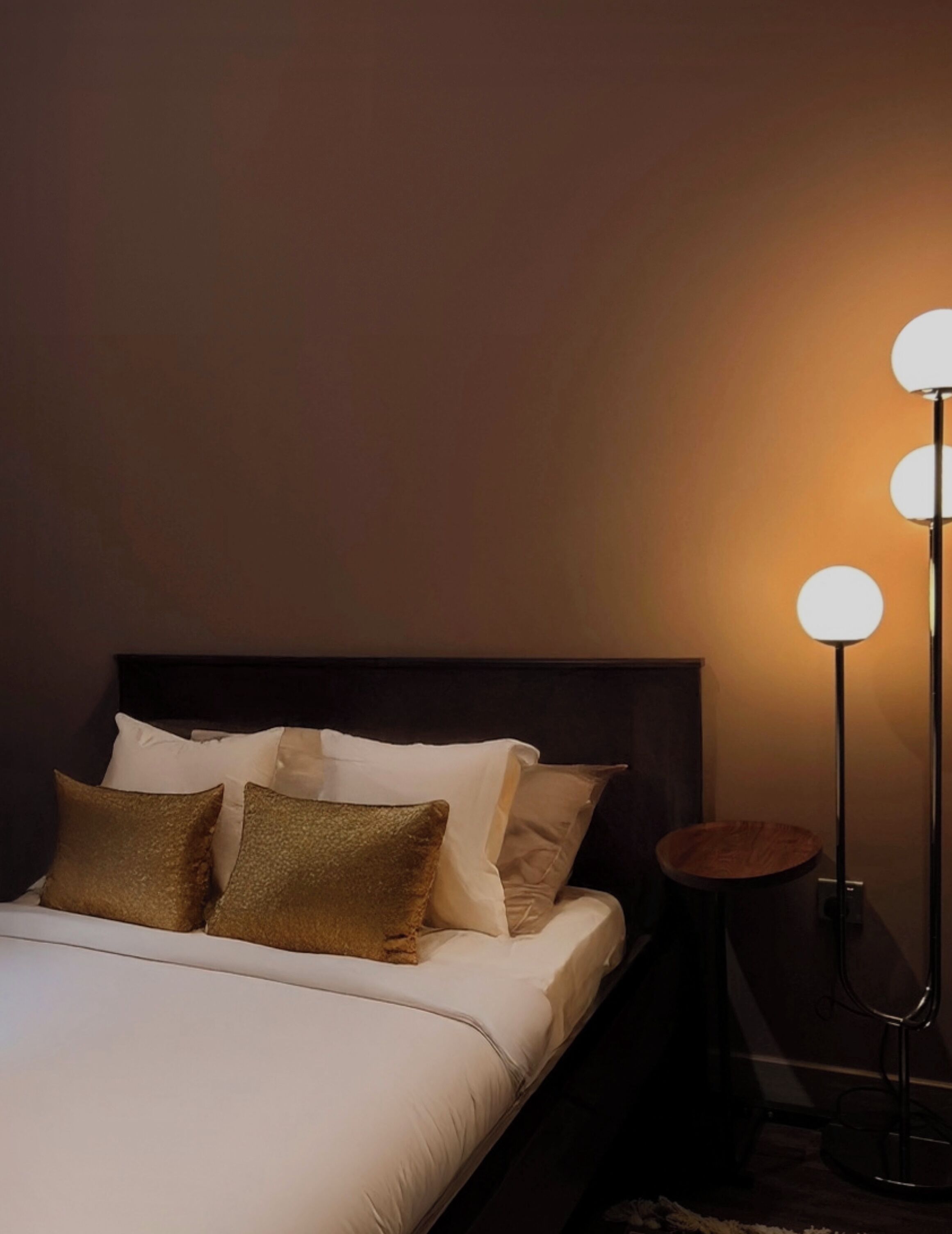 1 slaapkamer, een strijkplank/strijkijzer, wifi, beddengoed