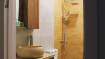 Shower, towels