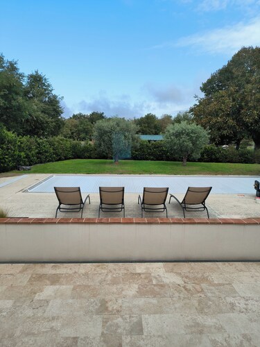 Gite Bonnefil - Comfortable villa with swimmingpool