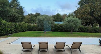 Gite Bonnefil - Villa confortable avec piscine