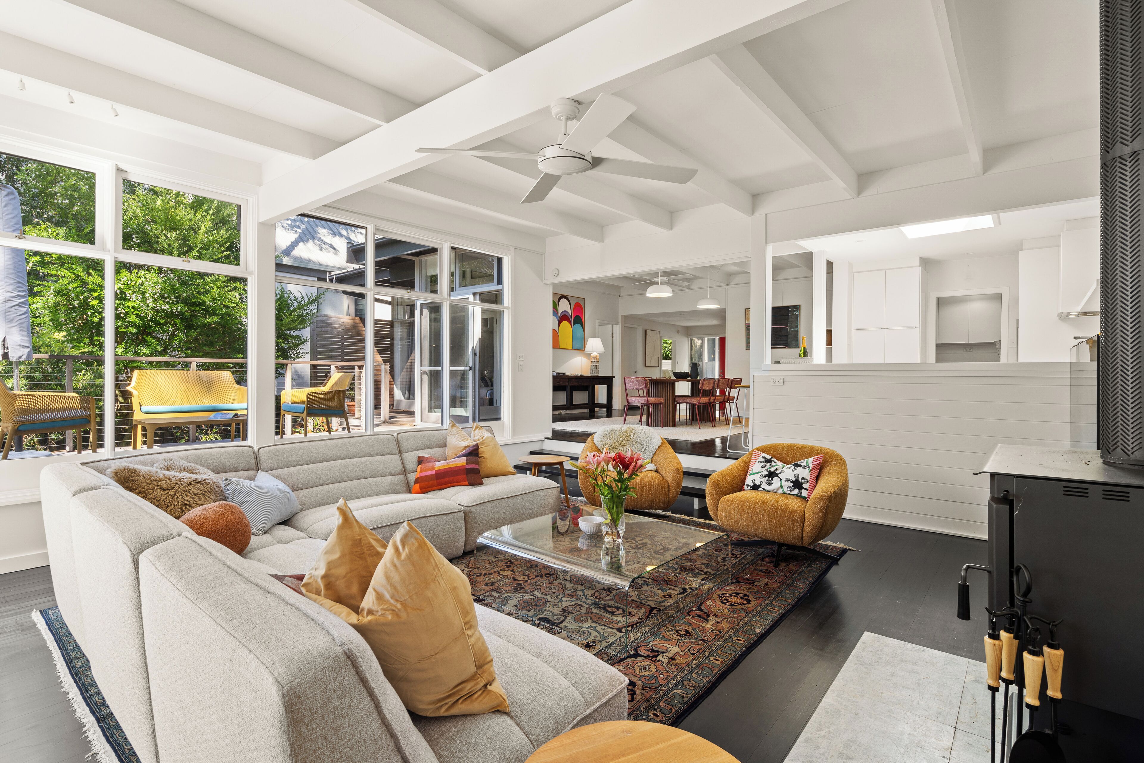 TV, fireplace, offices