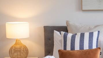 Bügeleisen/Bügelbrett, WLAN, Bettwäsche