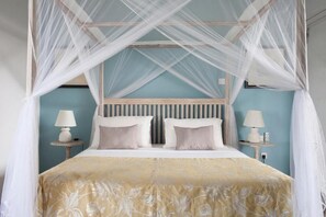 Bàn ủi/dụng cụ ủi quần áo, truy cập Internet không dây miễn phí