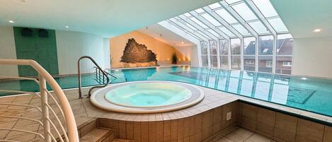 Piscine couverte, piscine chauffée