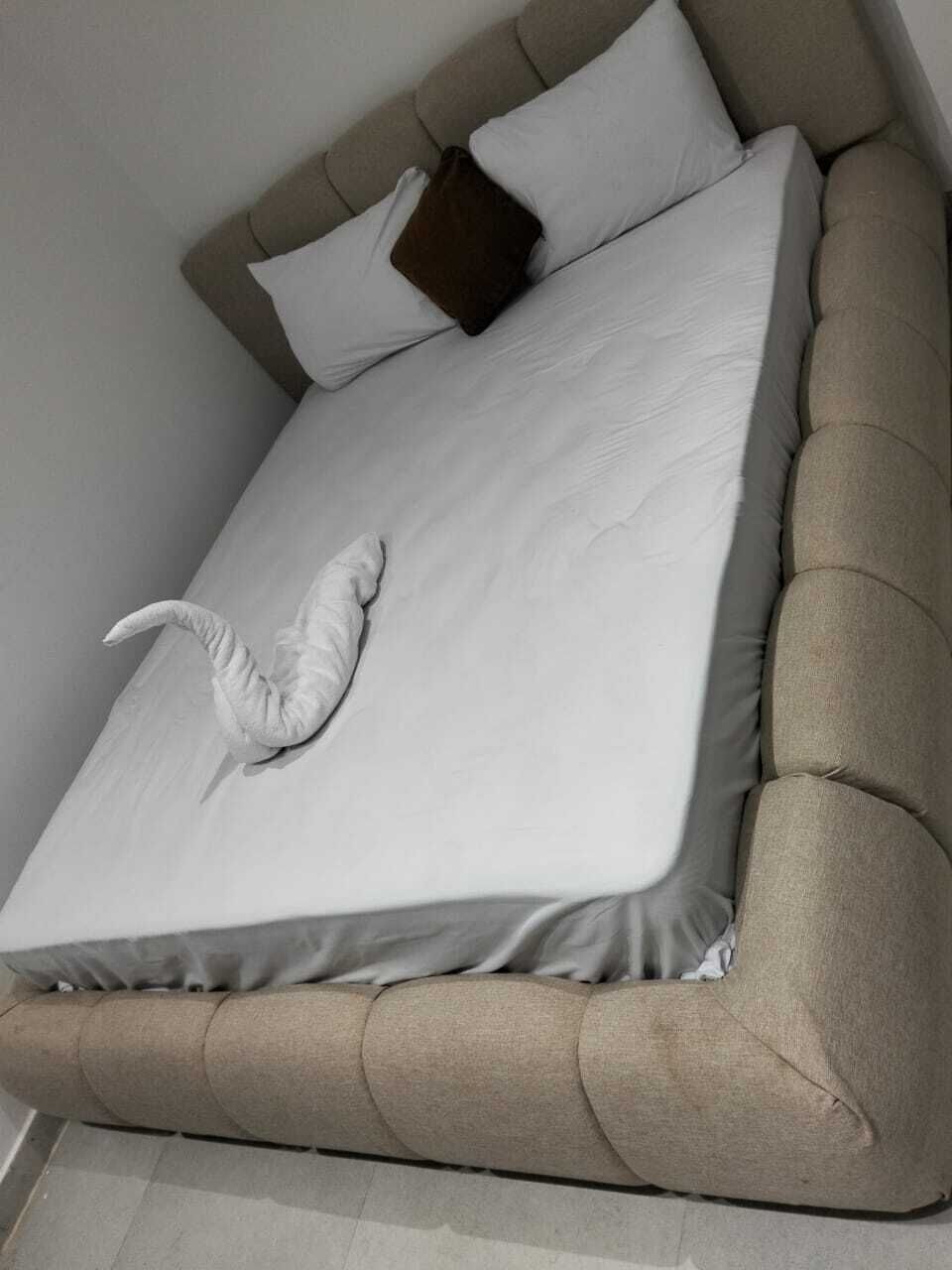 Deluxe Double Room, City View | Desk, laptop workspace, free WiFi