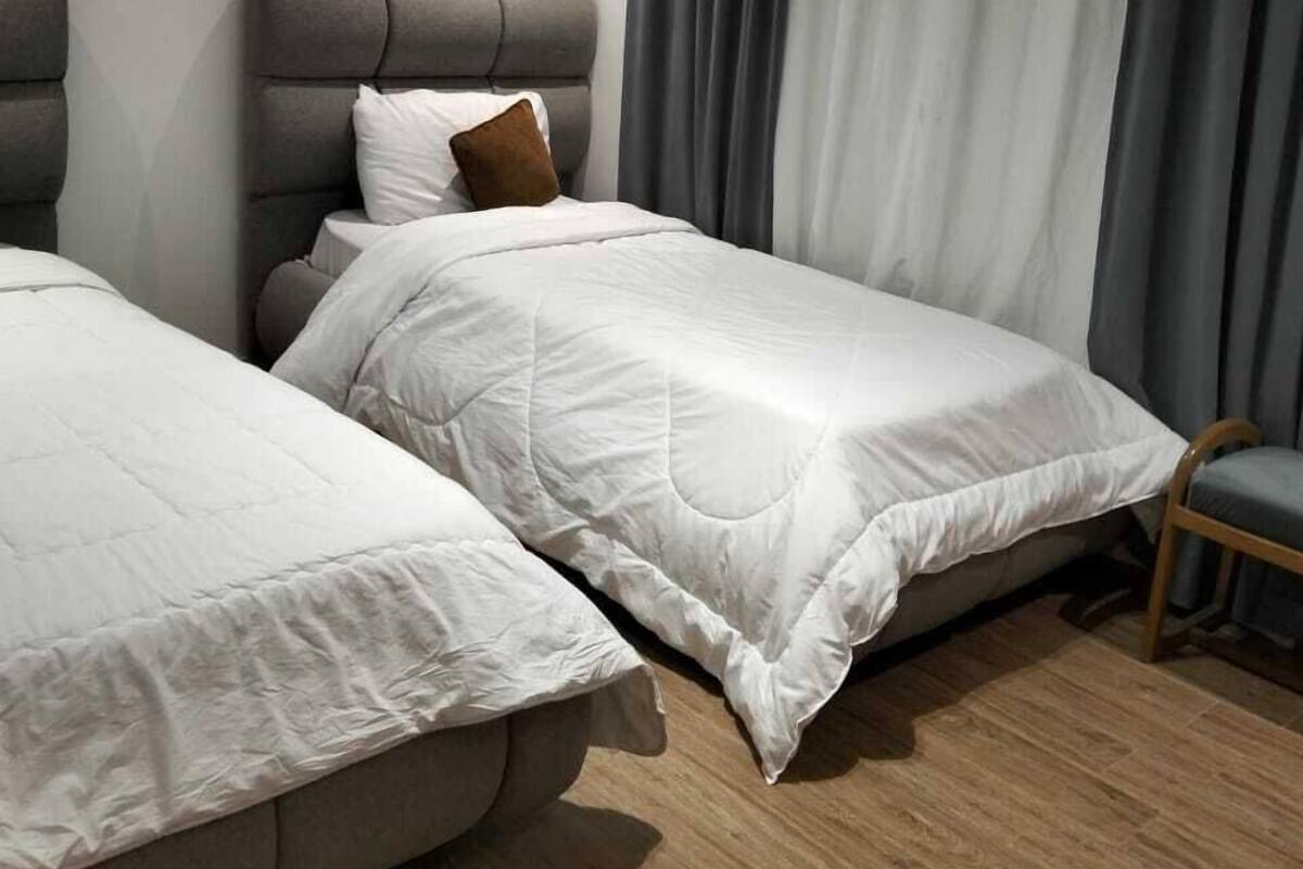 Desk, laptop workspace, free WiFi