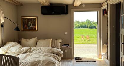 Snickarboden - Cozy farmstay near forest & lake