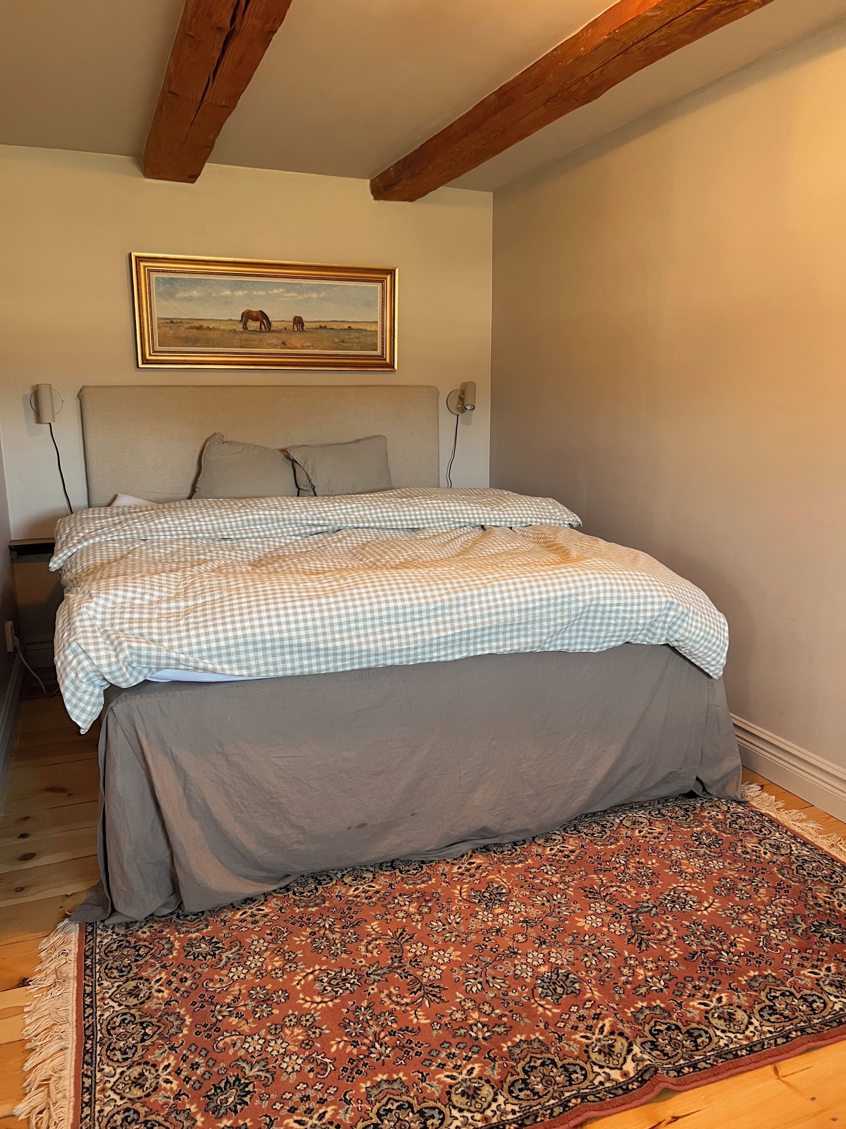 1 bedroom, WiFi (free), bed sheets