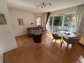 TV, DVD player, stereo - Small Harz Oasis - WLAN - Balcony (Braunlage)