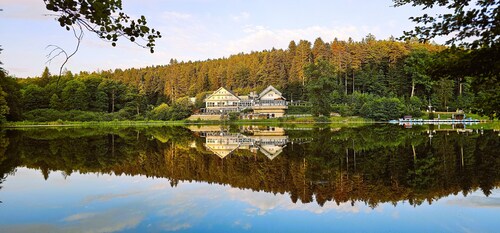 Vacation apartment for 2 near the lake - dogs welcome