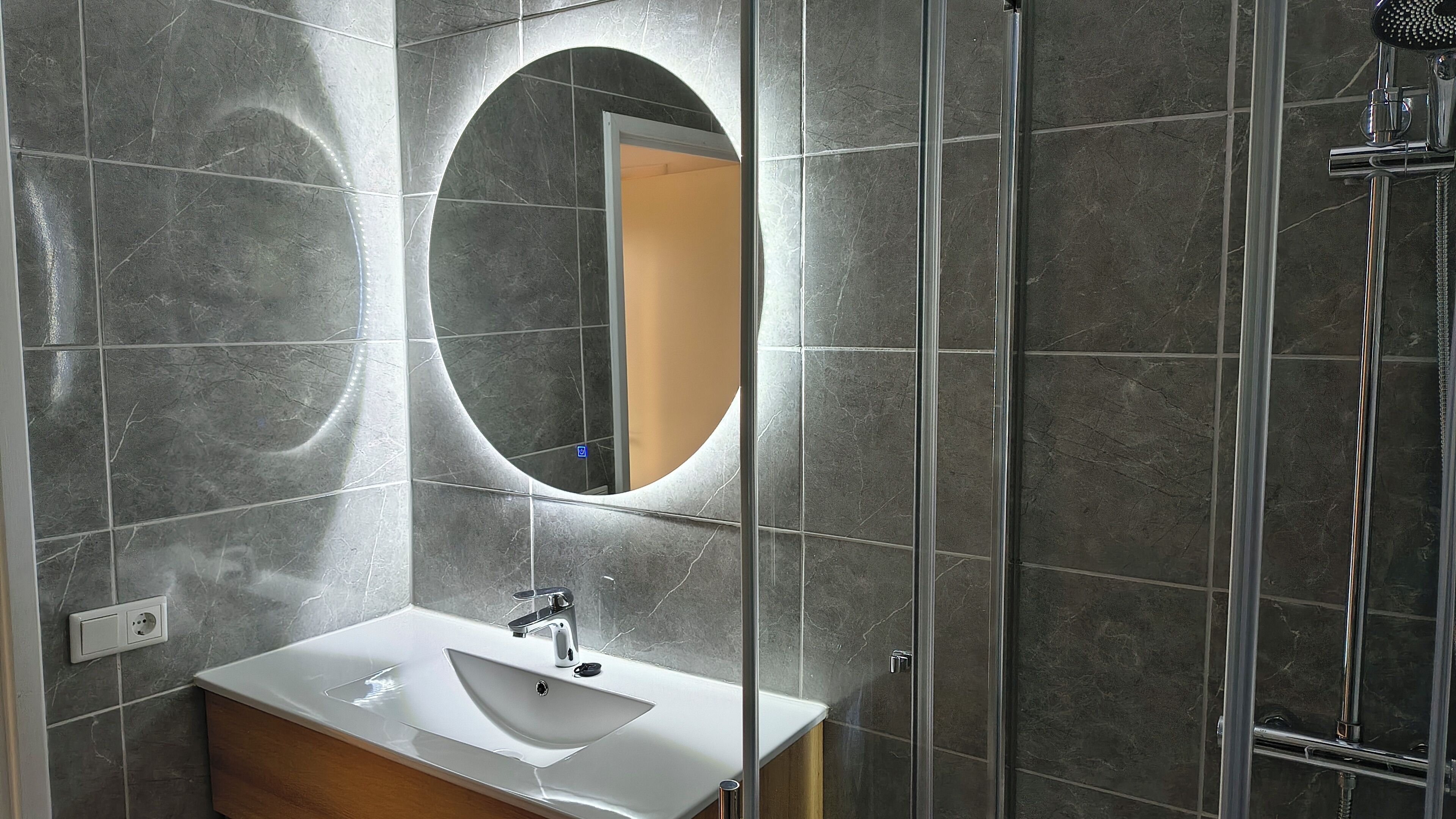 Dusche, Haartrockner