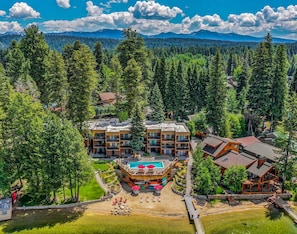 Exterior - Remodeled Lakefront Studio with Beach Access and Seasonal Community Pool (McCall)