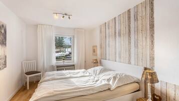 Bügeleisen/Bügelbrett, WLAN, Bettwäsche