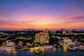 Exterior - Sailmakers Place 903 | Two-Story Penthouse | Panoramic Views | My Beach Getaways (Pensacola)