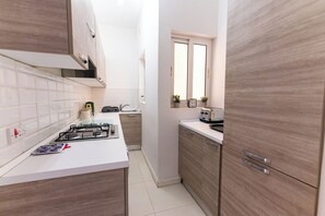 Apartament, 2 dormitoris, no fumadors, cuina | Cuina privada