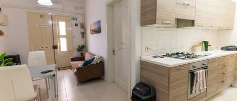 Apartment, 2 Schlafzimmer, Nichtraucher, Küche | Esszimmer