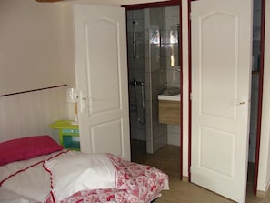 2 habitaciones y wifi gratis 