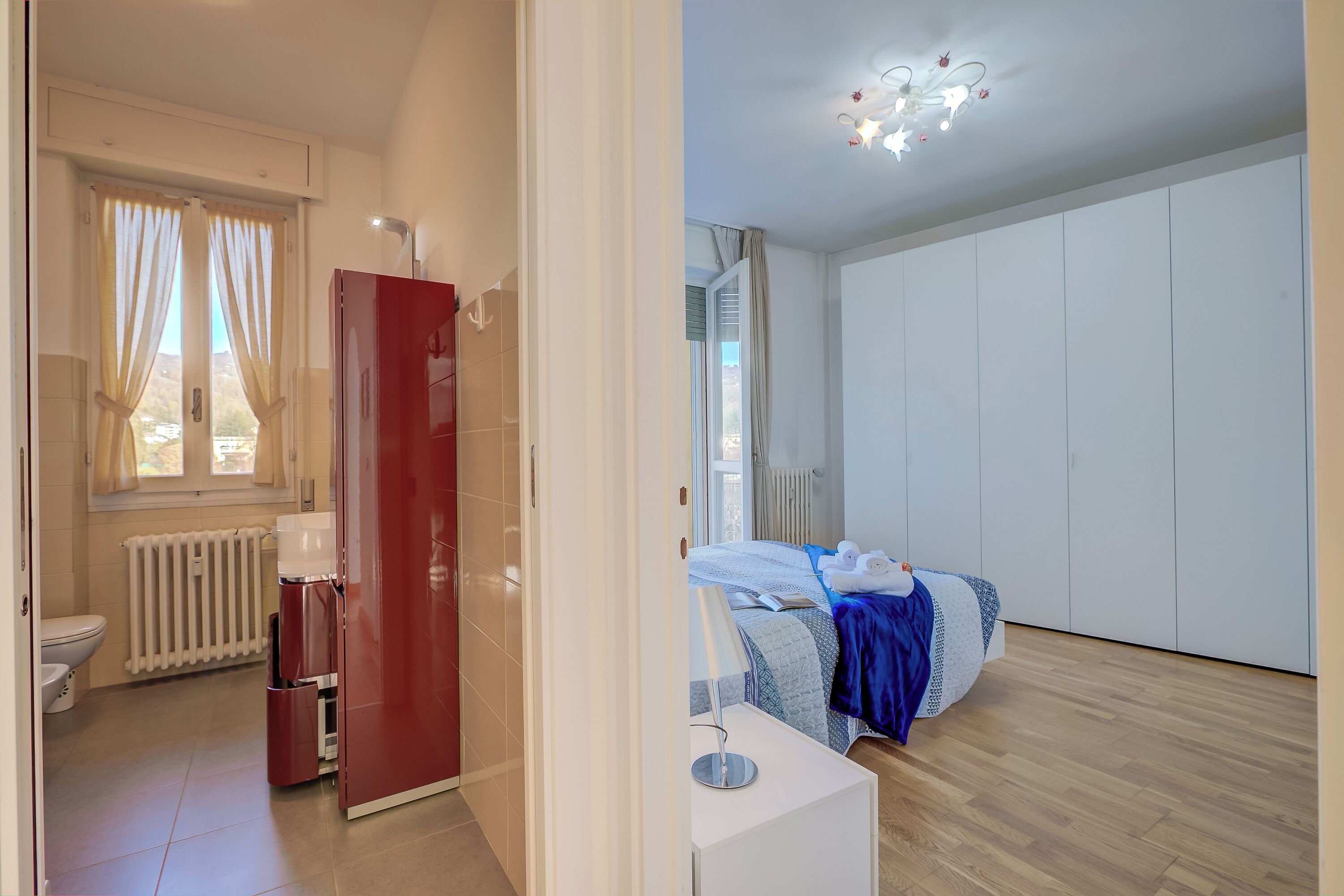 Appartement Familial, plusieurs chambres, en bord de plage (Dolce Orizzonte Few Steps From Lake)