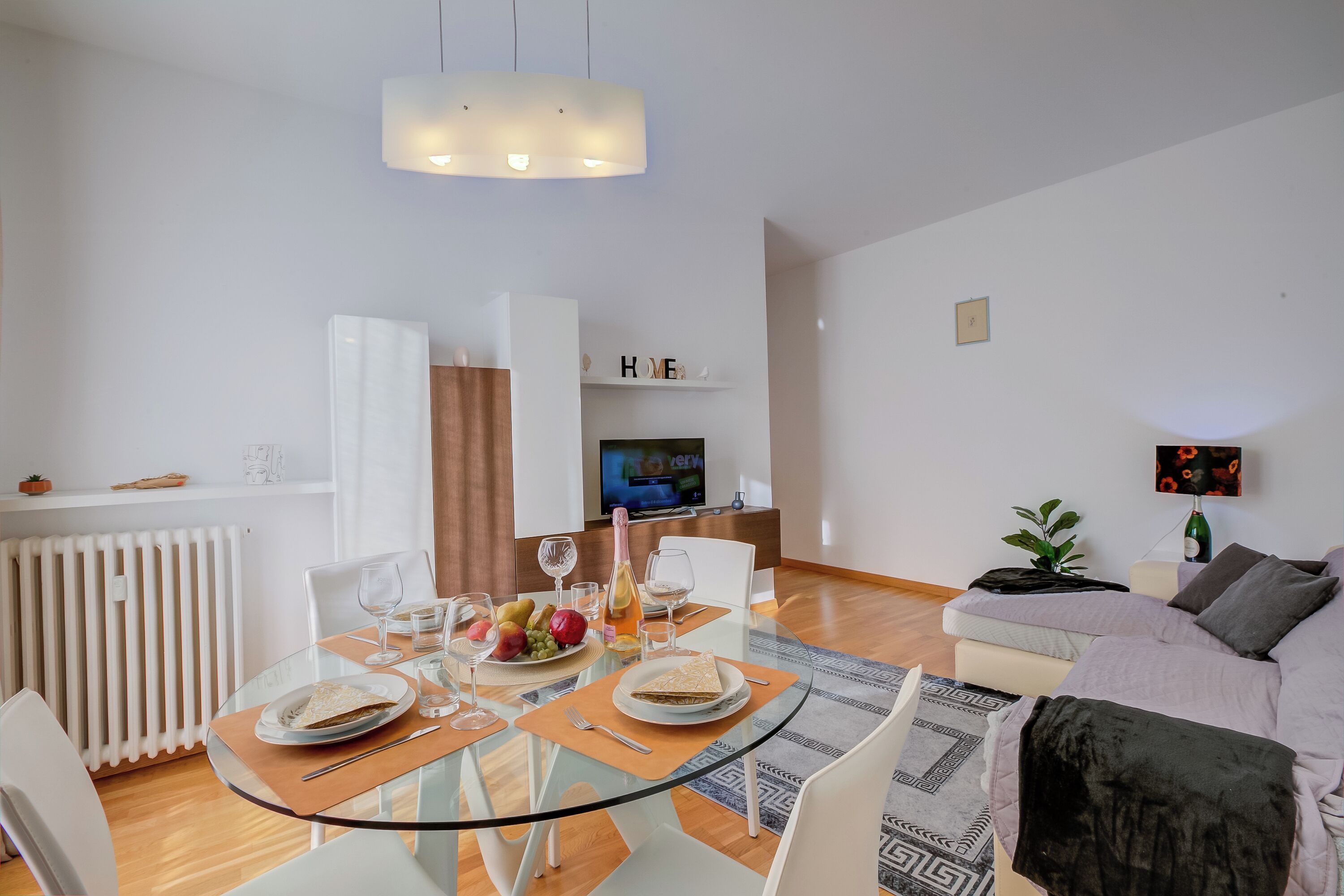 Apartemen Keluarga, beberapa kamar, tepi pantai (Dolce Orizzonte Few Steps From Lake) | Tempat makan