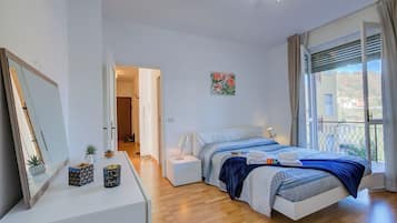 Family Apartment, Multiple Bedrooms, Beachside (Dolce Orizzonte Few Steps From Lake) | 2 bedrooms, laptop workspace, WiFi, bed sheets