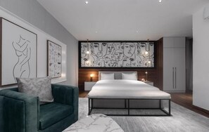 In-room safe, desk, laptop workspace, free WiFi